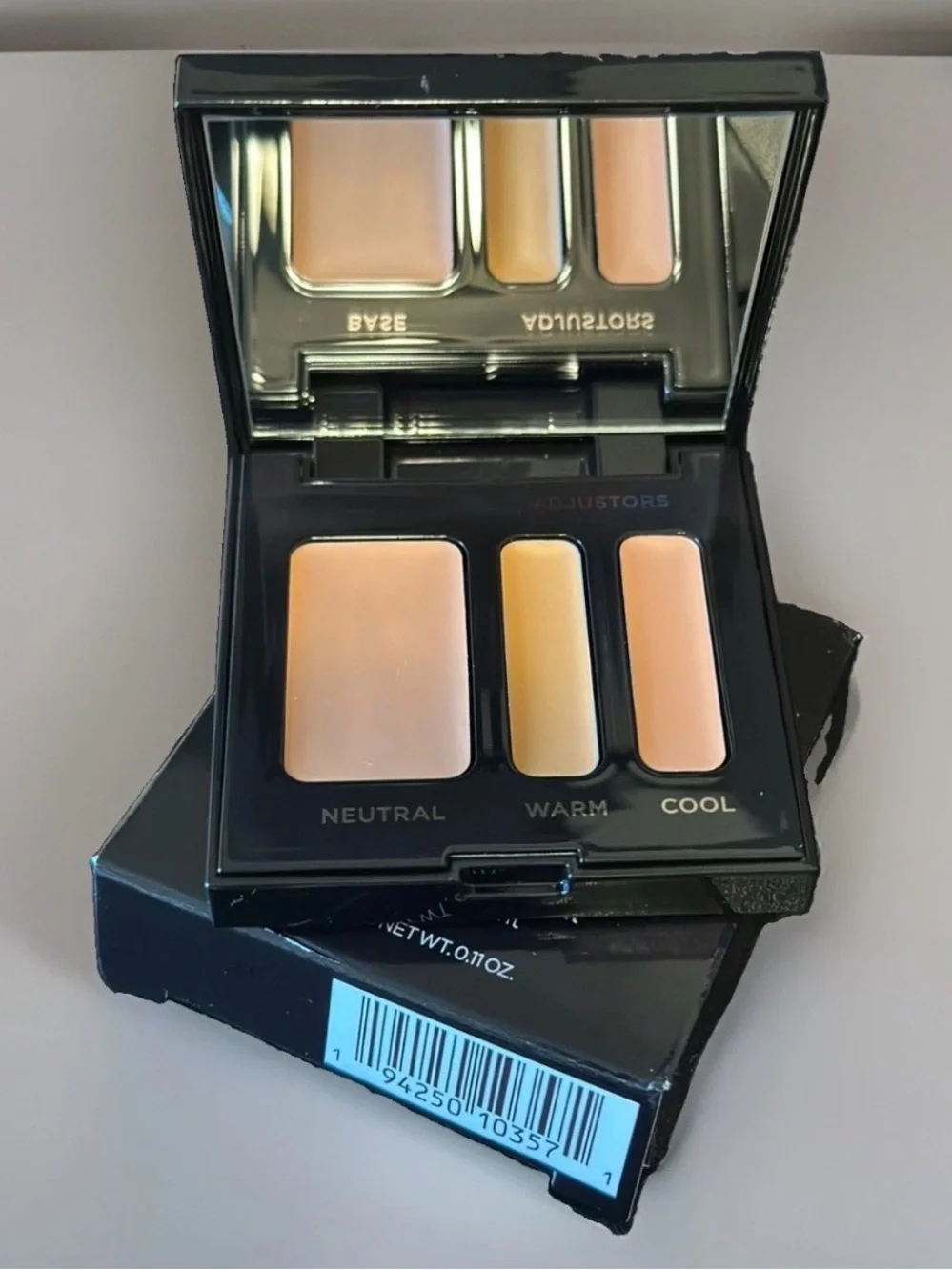 Laura Mercier Secret Camouflage Complexion Perfector Concealer Shade 03 NIB